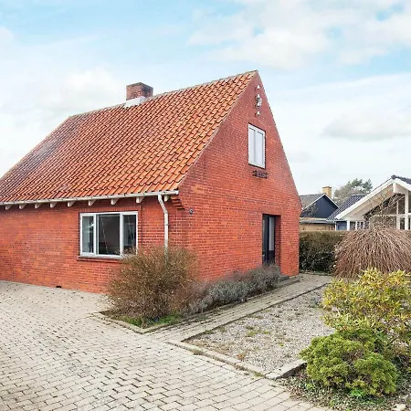 Comfortable Holiday In Lolland Near Sea Feriehus