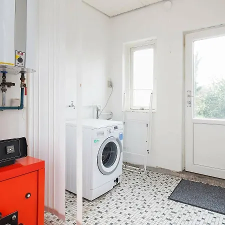 Comfortable Holiday In Lolland Near Sea
